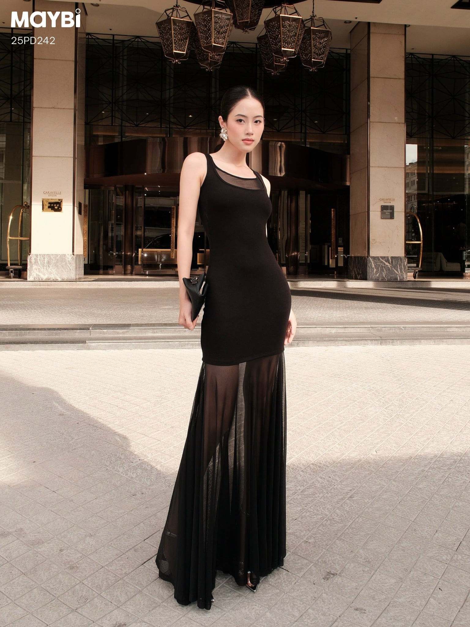 Đầm thun ôm hai dây bản to dáng maxi