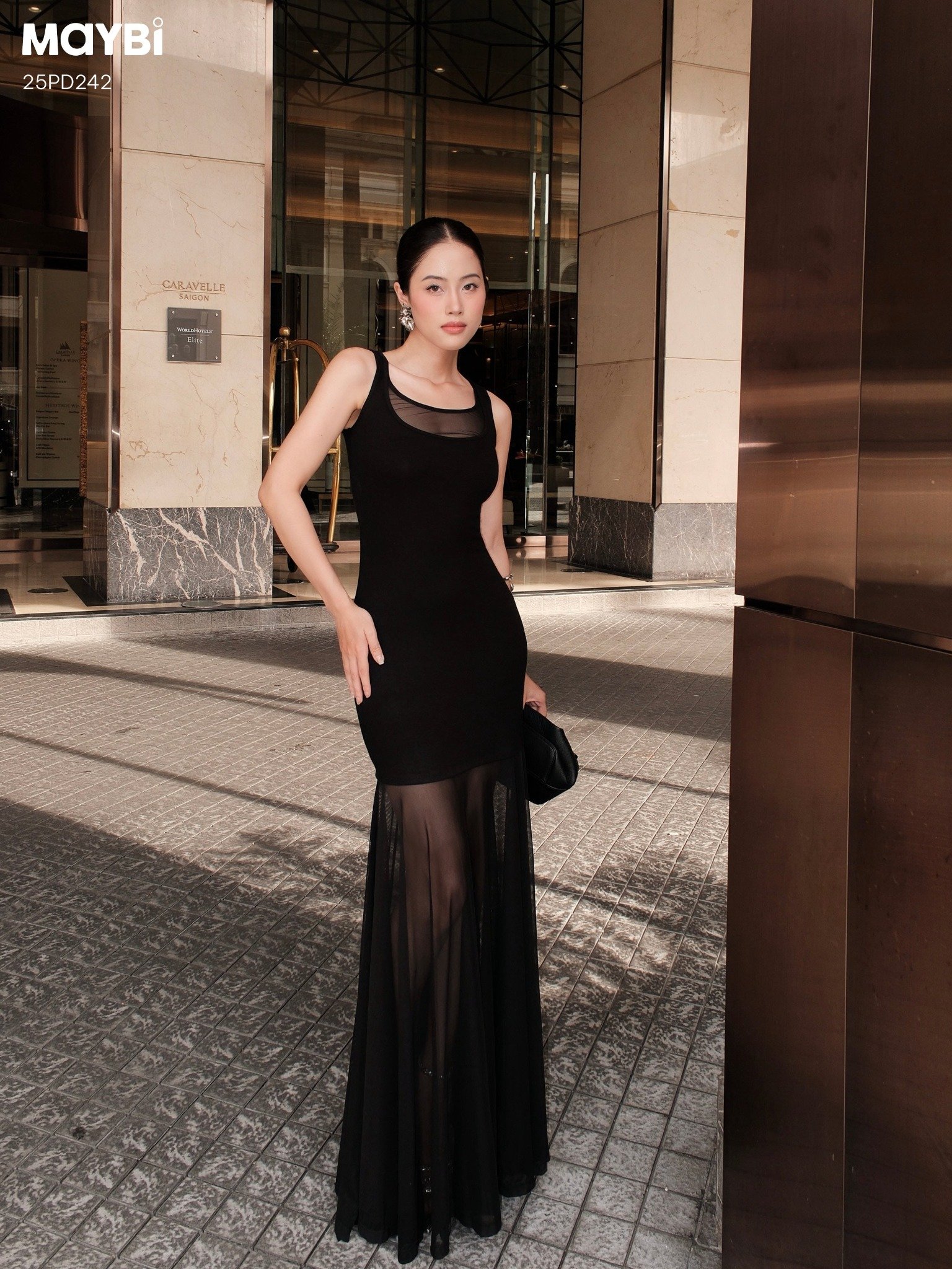 Đầm thun ôm hai dây bản to dáng maxi