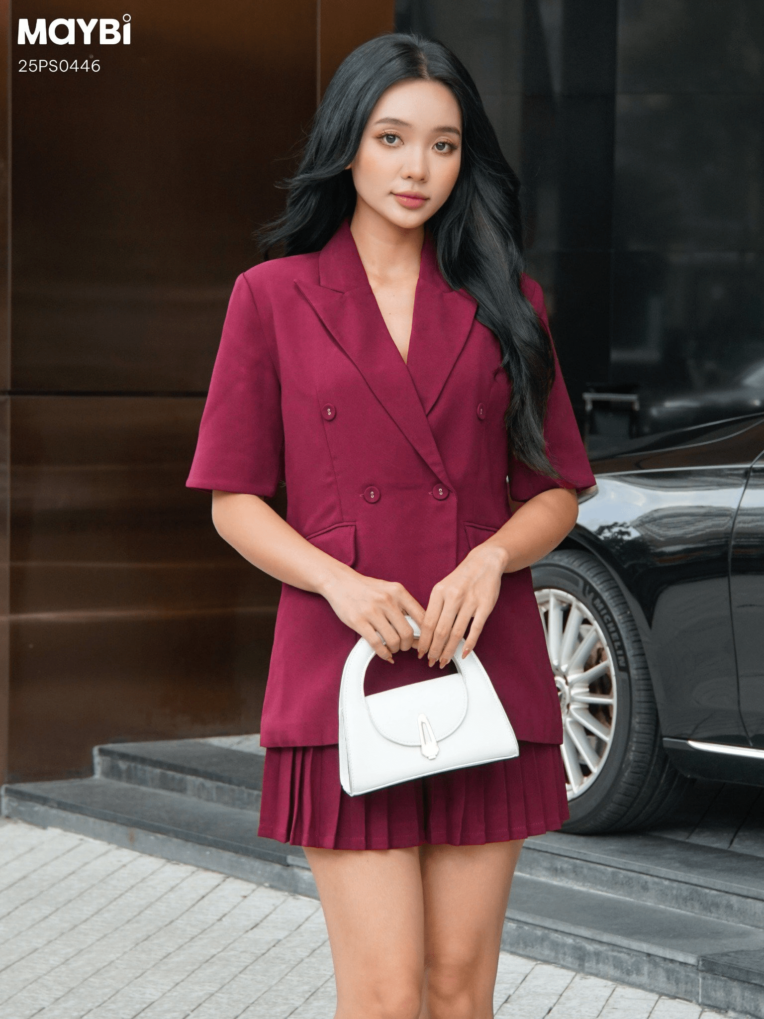 Set áo blazer chân váy xếp ly đỏ