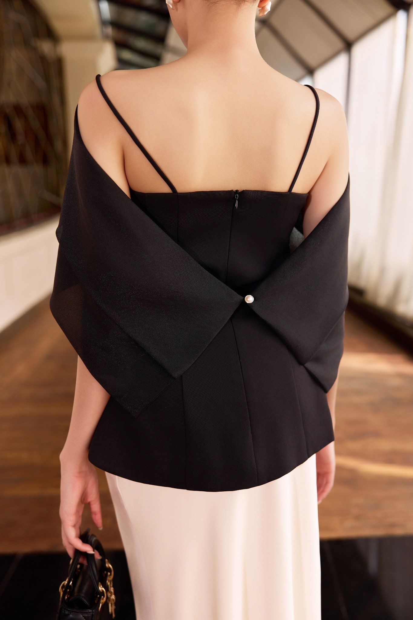 Áo peplum cotton thái trễ vai phối voan