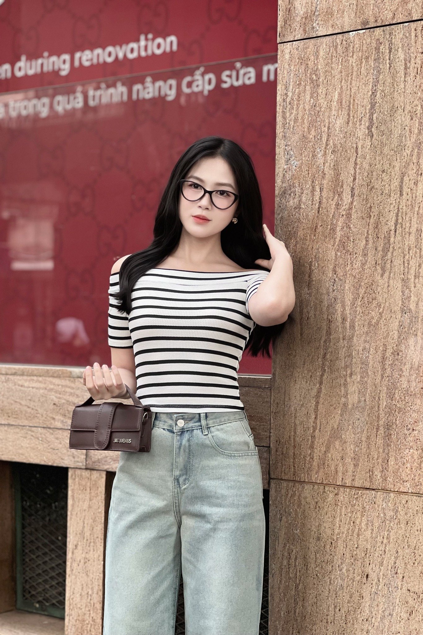 Quần jean ống suông bạc