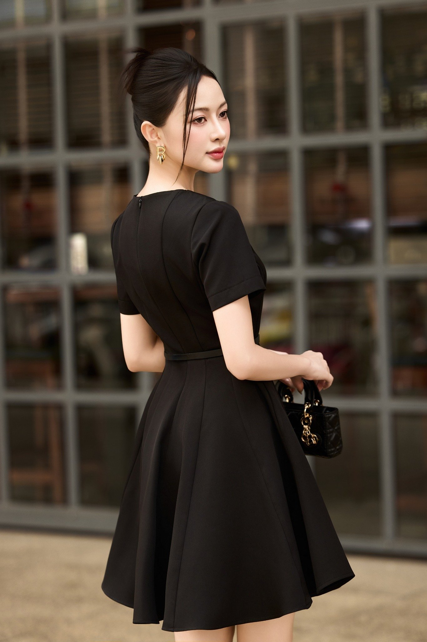 Đầm xòe cotton thái tay ngắn dáng mini