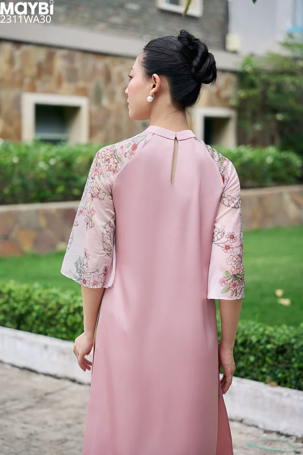 Áo dài suông lụa sóng phối tay voan họa tiết