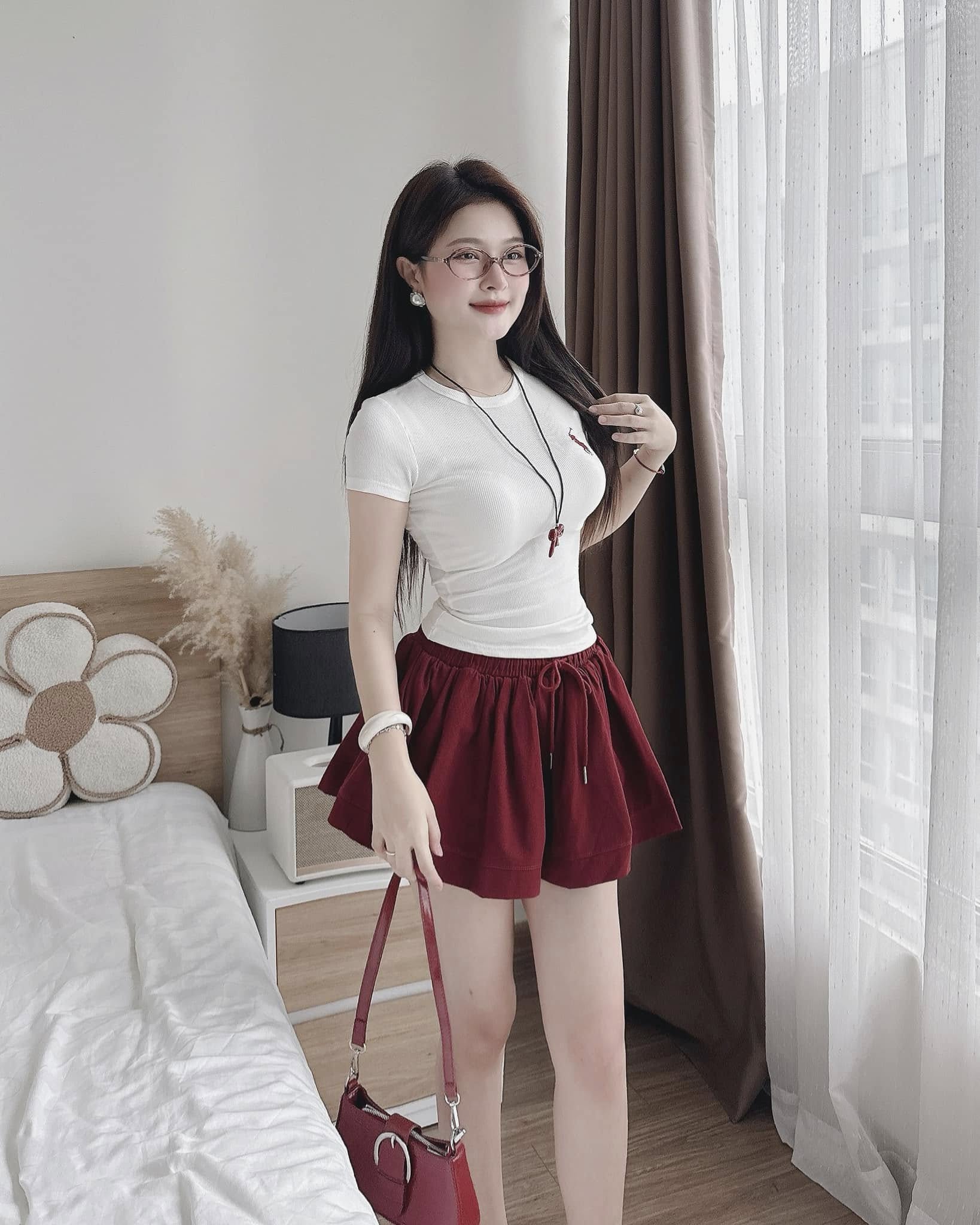 [CÓ SẴN] Set áo thun ôm chân váy xòe mini