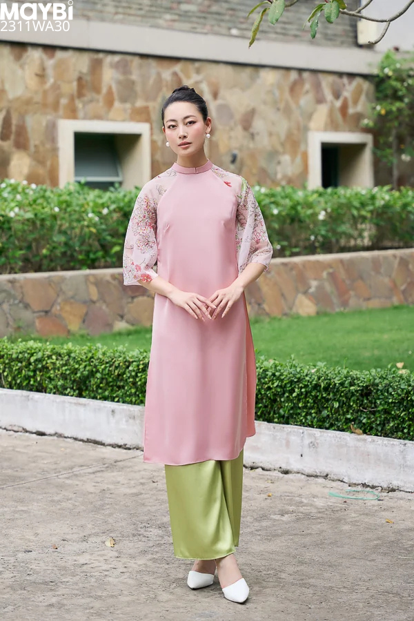 Áo dài suông lụa sóng phối tay voan họa tiết