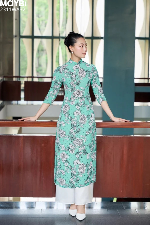 Áo dài ôm voan hoa tay phồng
