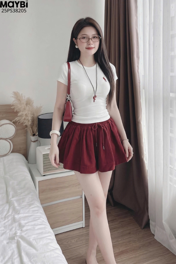 Set áo thun ôm chân váy xòe mini