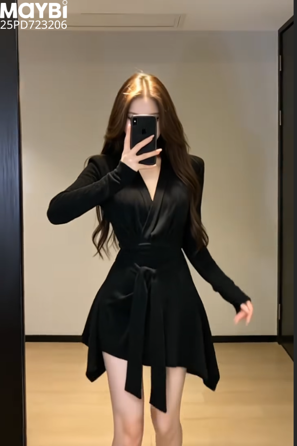 Đầm xòe dài tay buộc nơ eo dáng mini