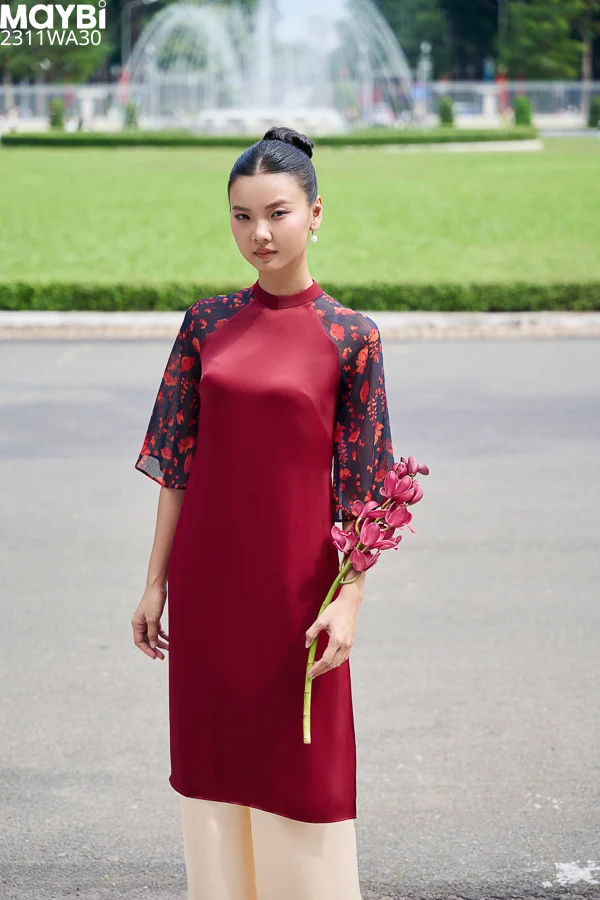 Áo dài suông lụa sóng phối tay voan họa tiết