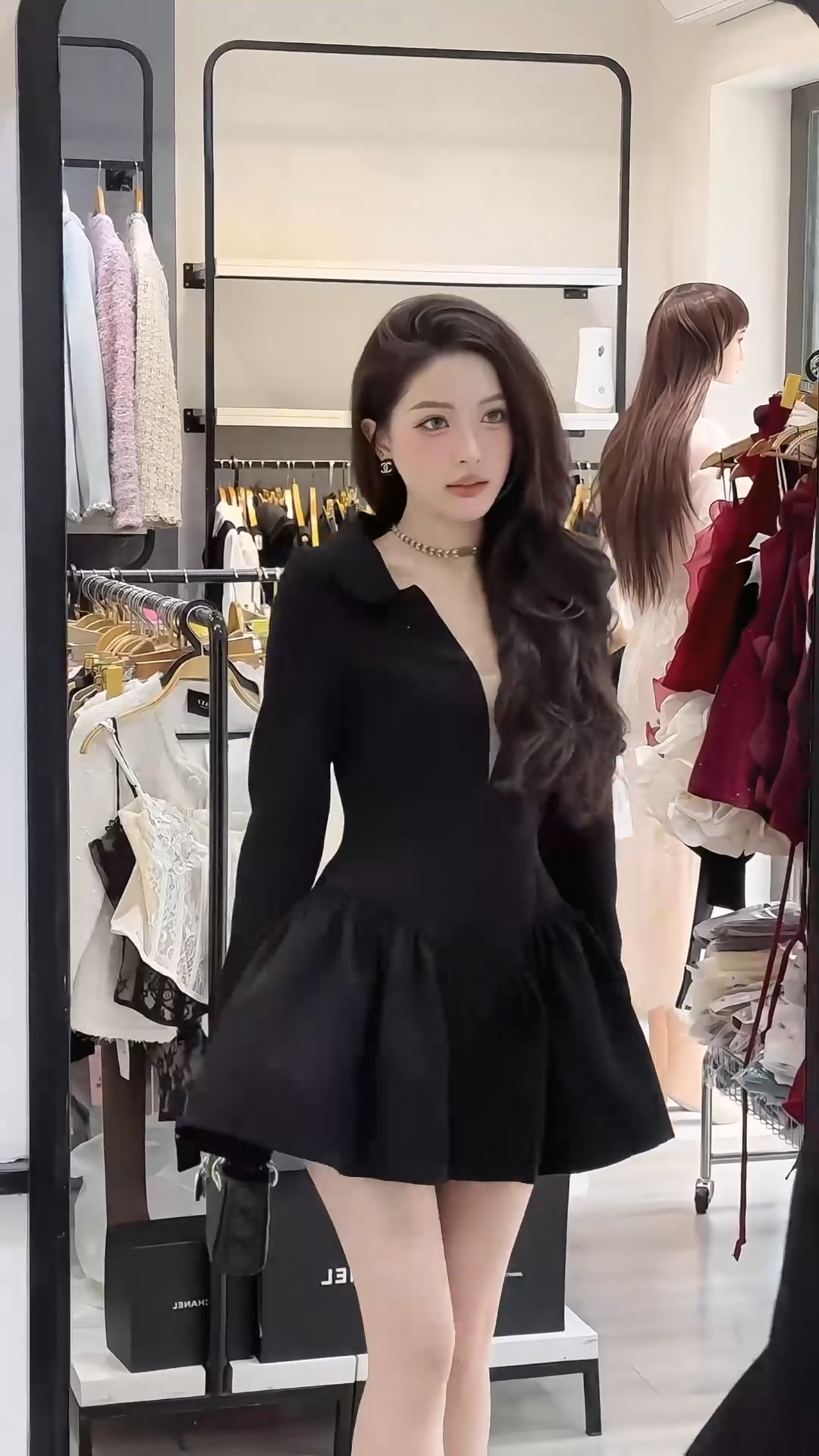 Đầm xòe cổ bẻ dài tay dáng mini