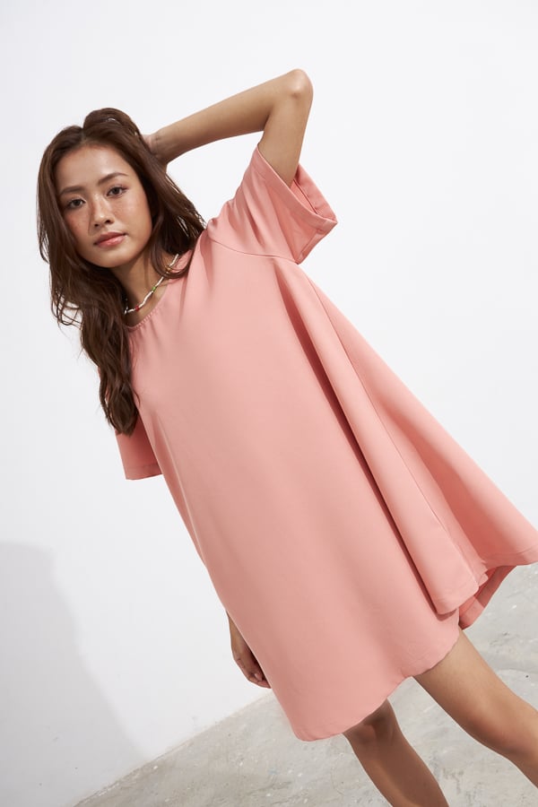 Đầm form A lụa cotton tay ngắn