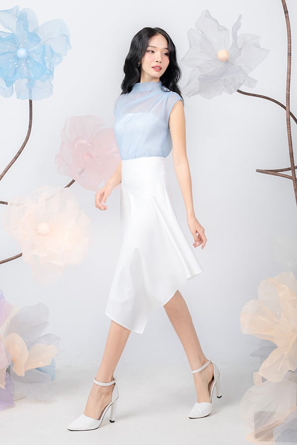 Áo kiểu tơ xốp xếp ly vai