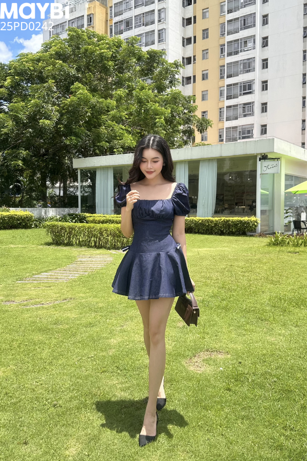Đầm jean xòe nhún ngực dáng mini