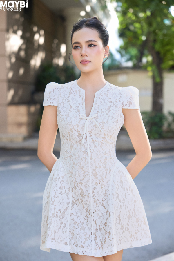 Đầm Ren Hai Lớp Dáng Xòe Nơ Cổ Colette