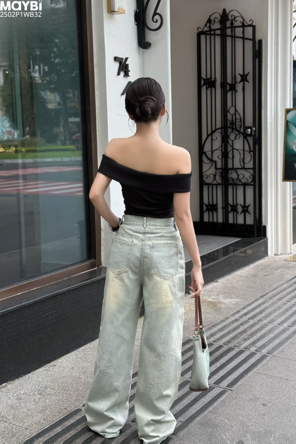 Quần jean ống suông phối nơ trang trí