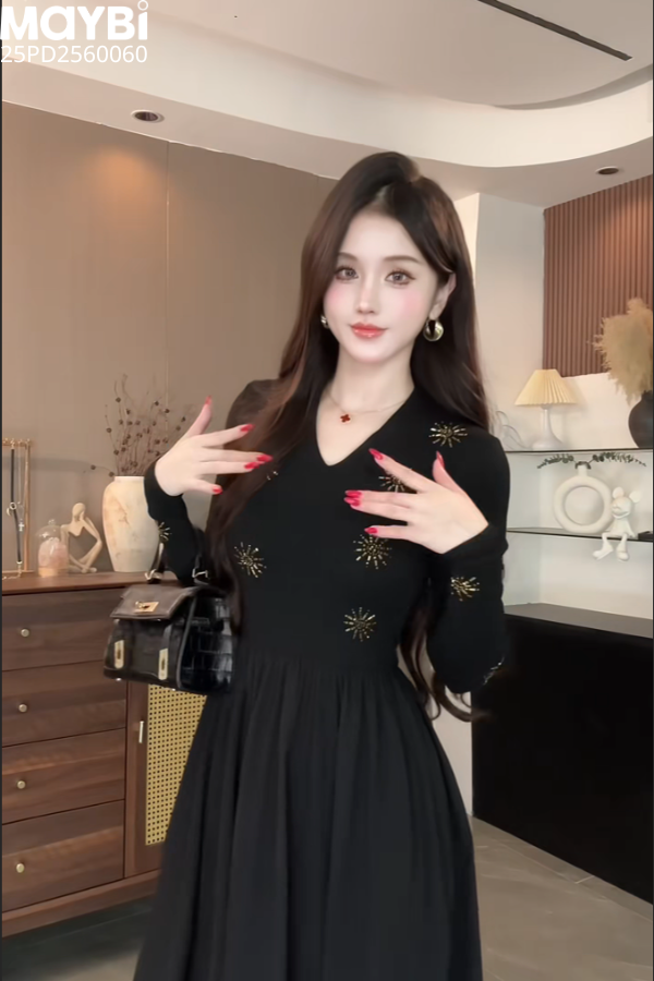 Đầm xòe dài tay dáng maxi