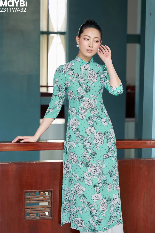 Áo dài ôm voan hoa tay phồng