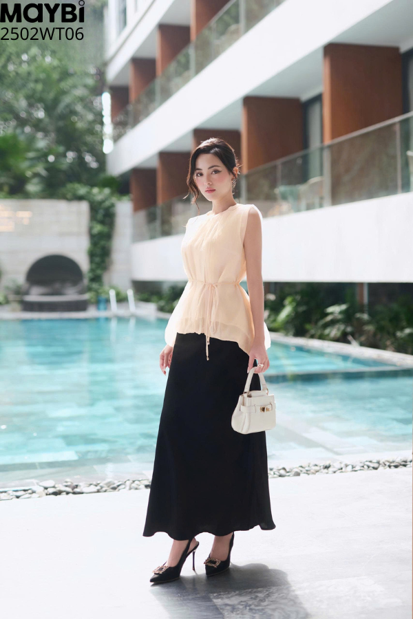 Áo kiểu form rộng tơ óng tùng bí