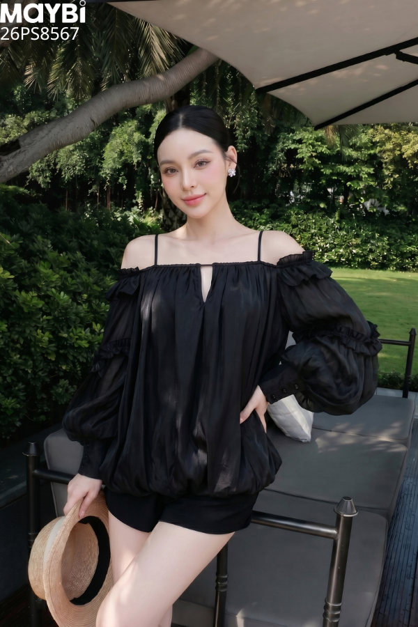 Set áo bẹt vai tằm ánh và quần short tafta Serena