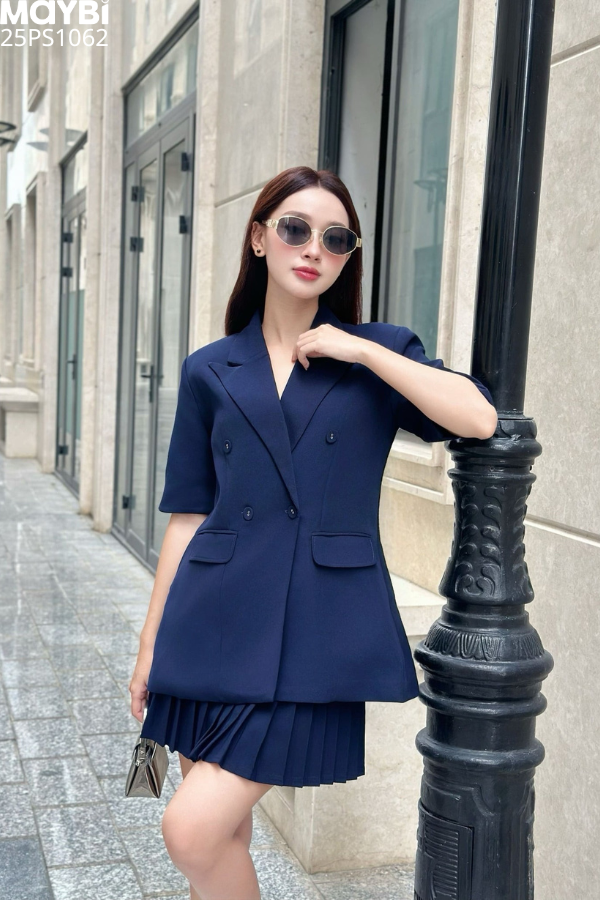 Set áo blazer chân váy xếp ly mini
