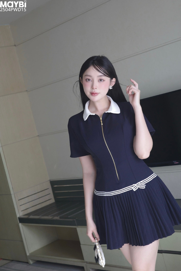 Đầm ôm tùng xòe xếp ly tay ngắn dáng mini