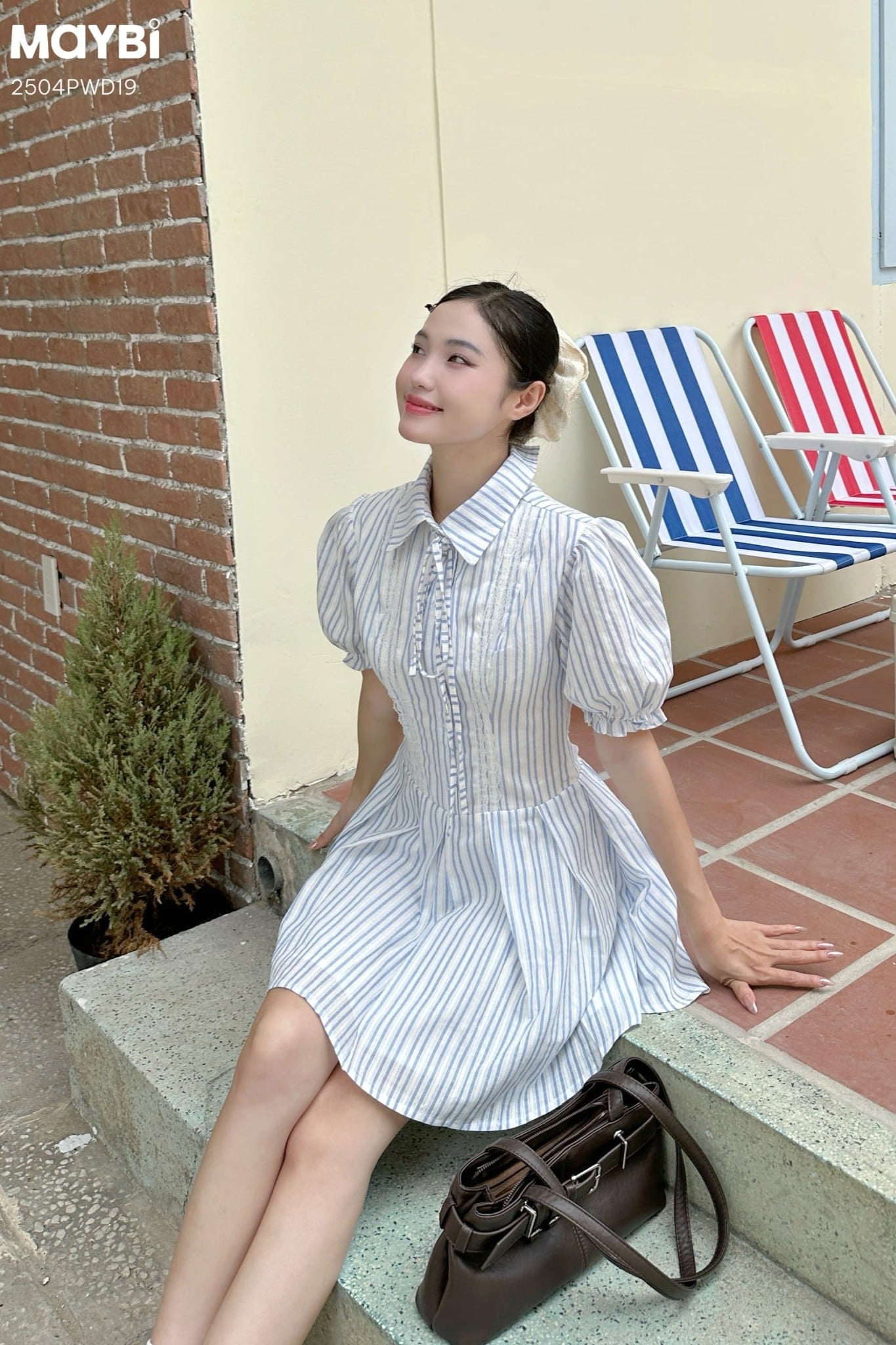 Đầm sơ mi ôm tùng xòe tay nhún phồng dáng mini