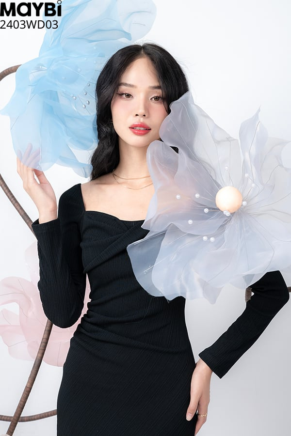 Đầm midi ôm thun sọc xoắn nơ ngực