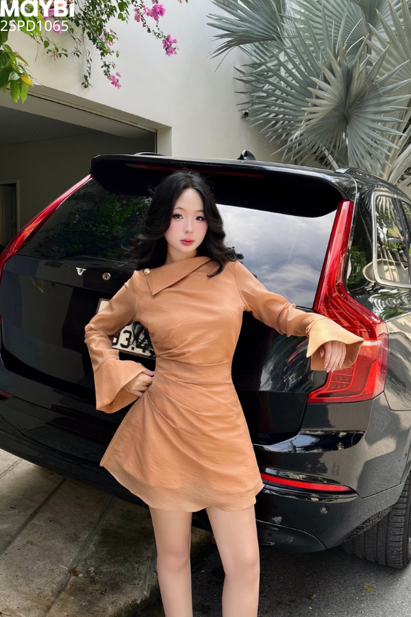Đầm mini dài tay cổ xéo