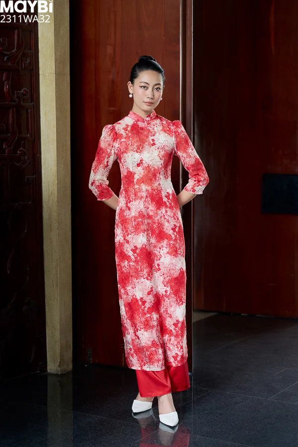 Áo dài ôm voan hoa tay phồng