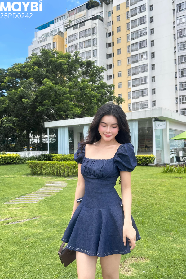 Đầm jean xòe nhún ngực dáng mini