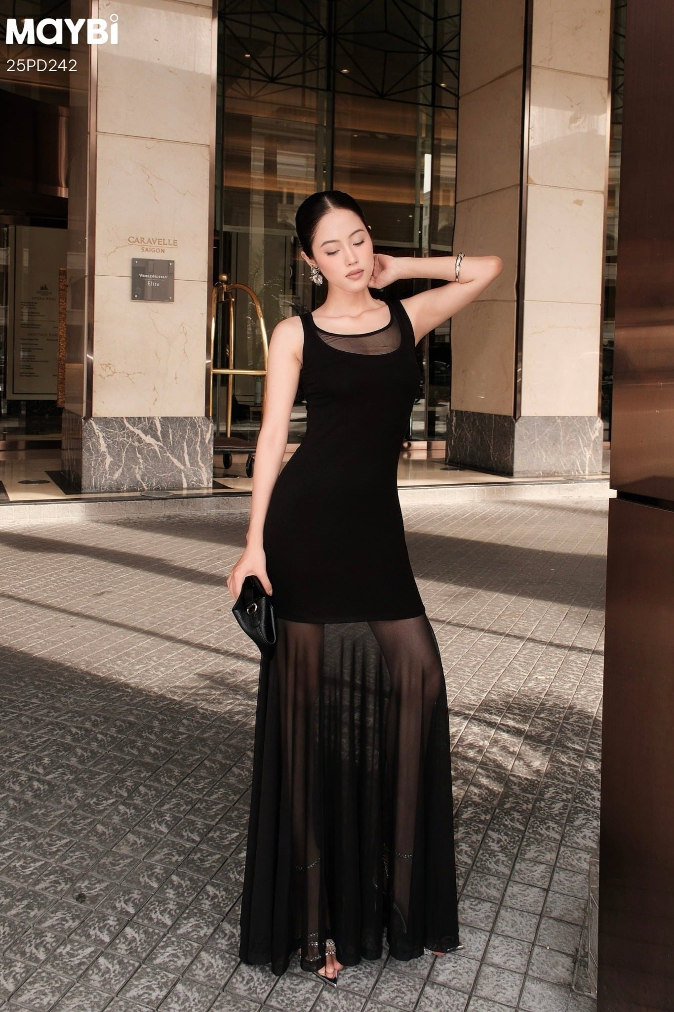 Đầm thun ôm hai dây bản to dáng maxi