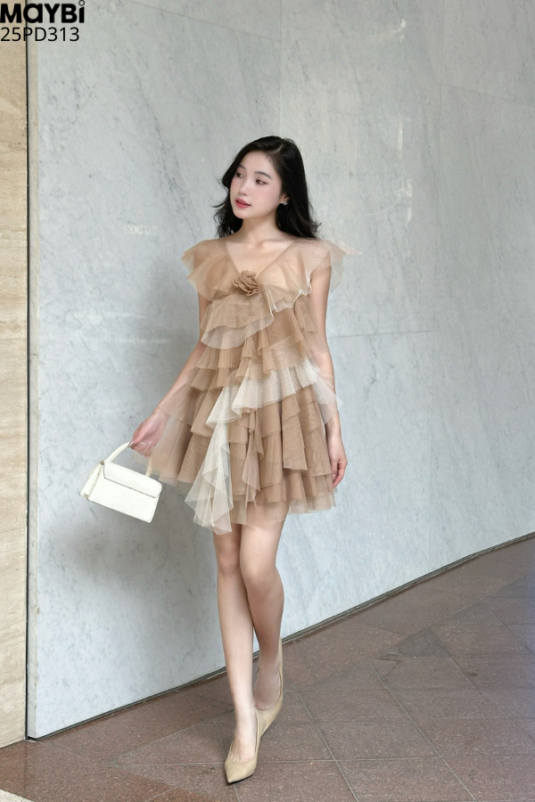 Đầm suông phối bèo đính hoa dáng mini
