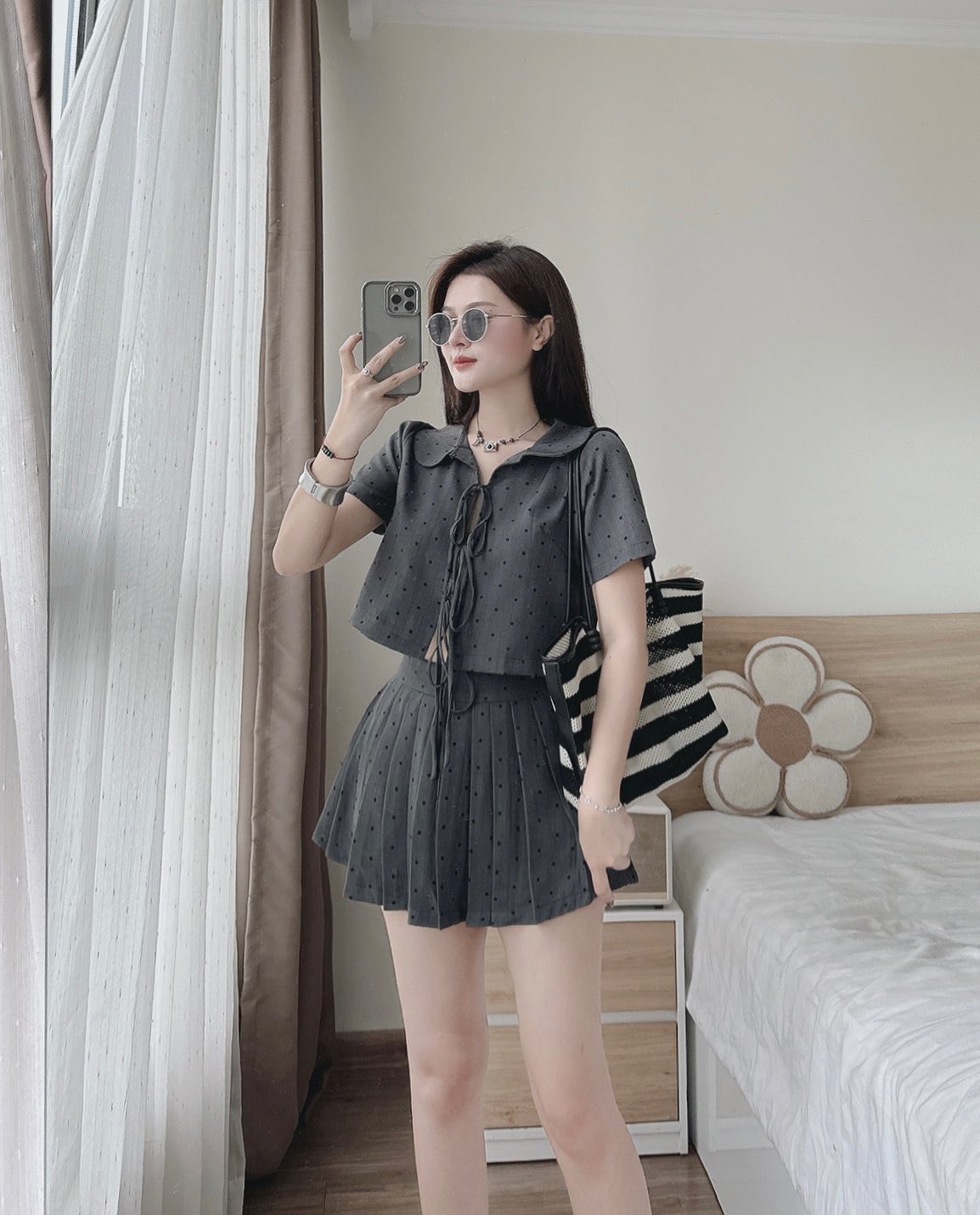 [CÓ SẴN]  Set áo crotop kiểu thắt dây chân váy xếp ly