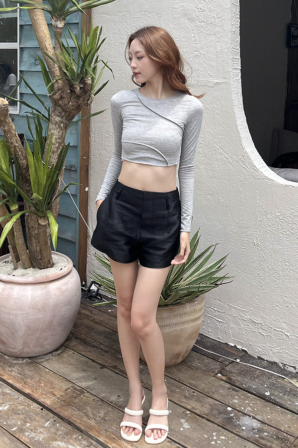 Áo croptop ôm thun tay dài rã kiểu