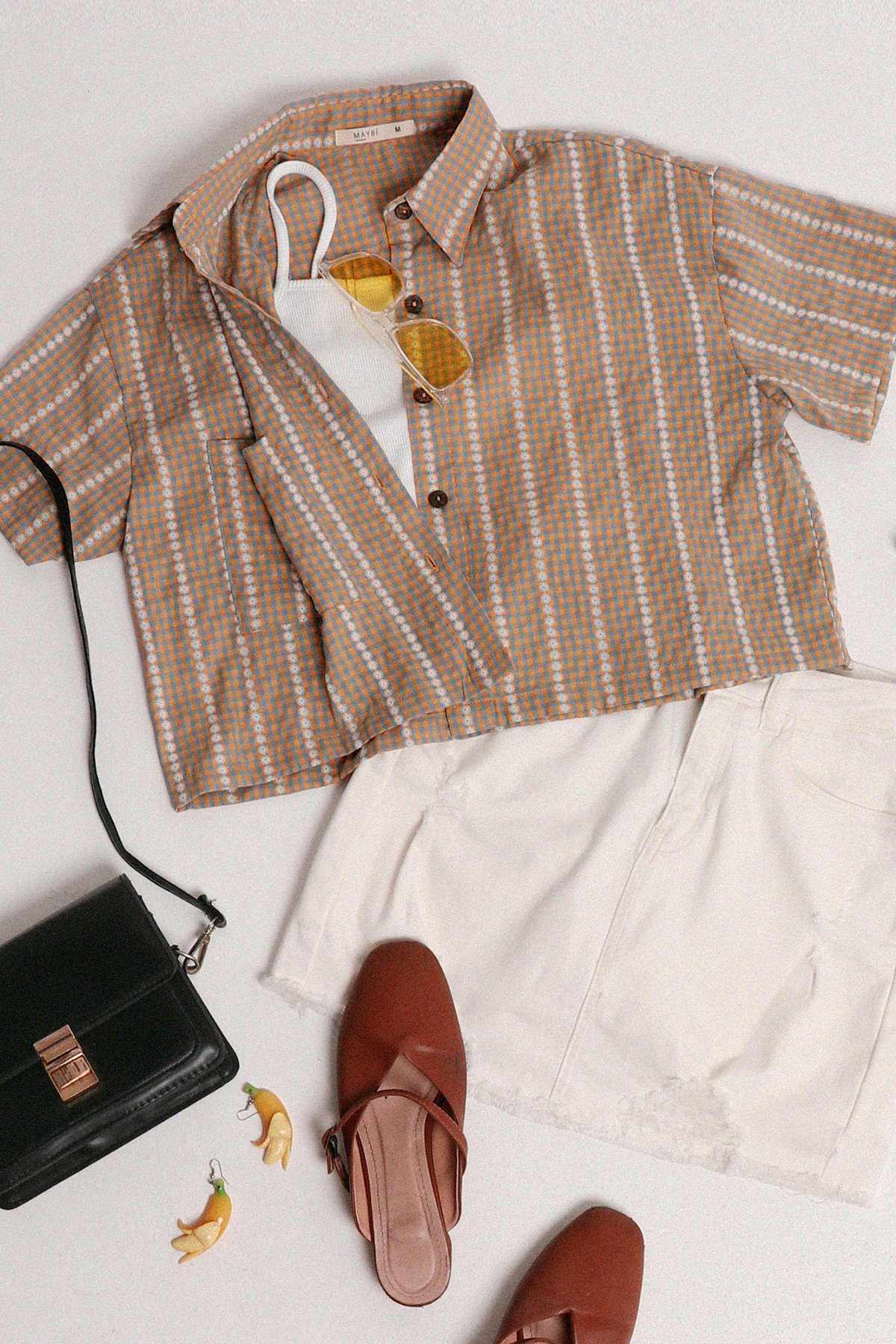 Áo sơ mi croptop suông cotton dệt ren caro vàng tay ngắn