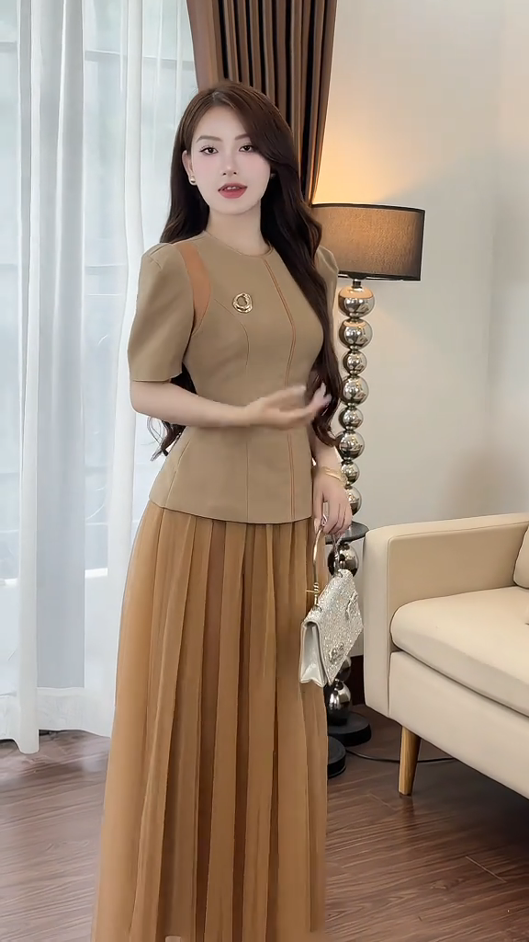 (CÓ SẴN) Set áo peplum ngắn tay chân váy lưới xòe