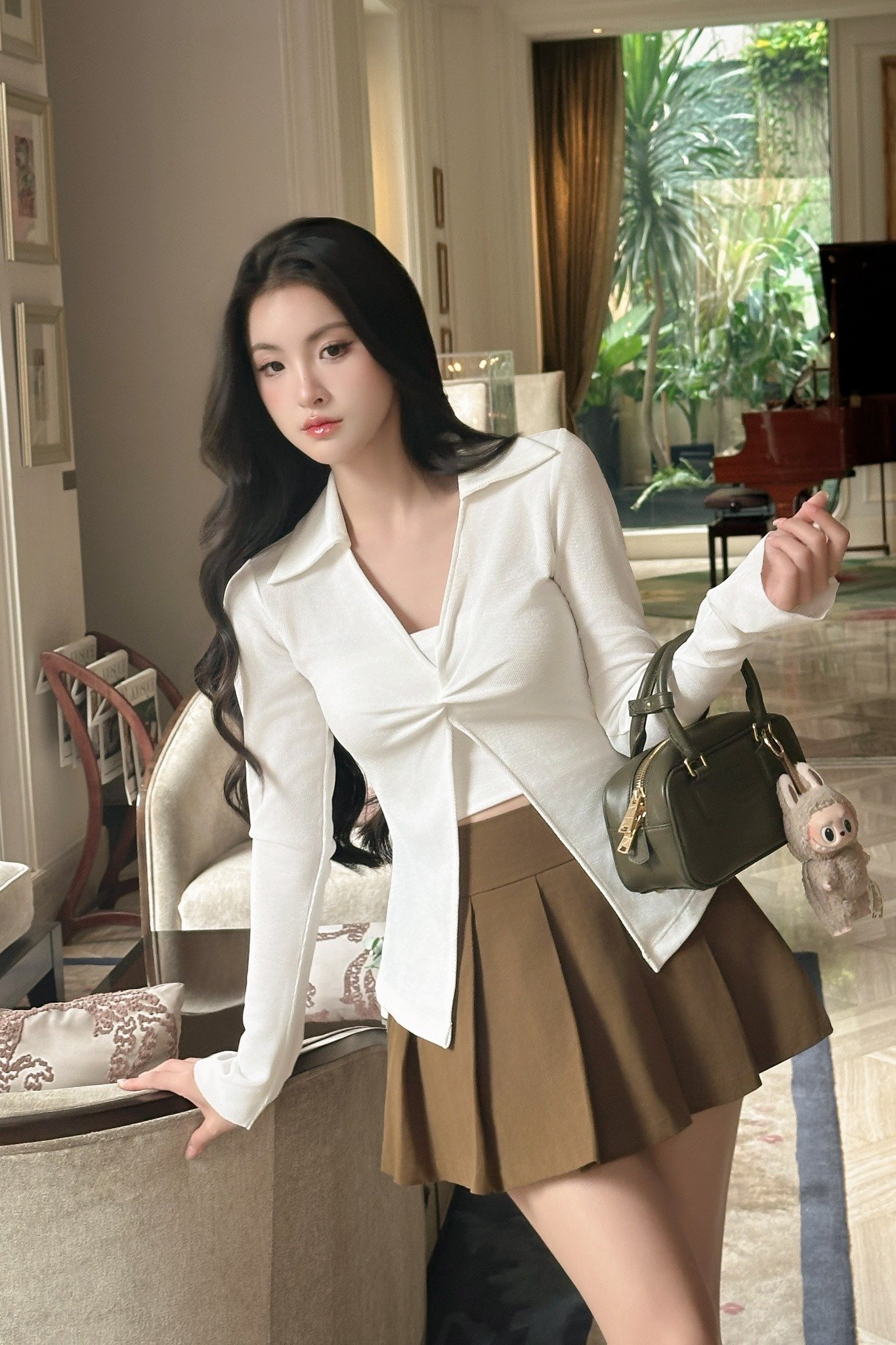 Áo thun kiểu xoắn ngực tay dài kèm áo quây