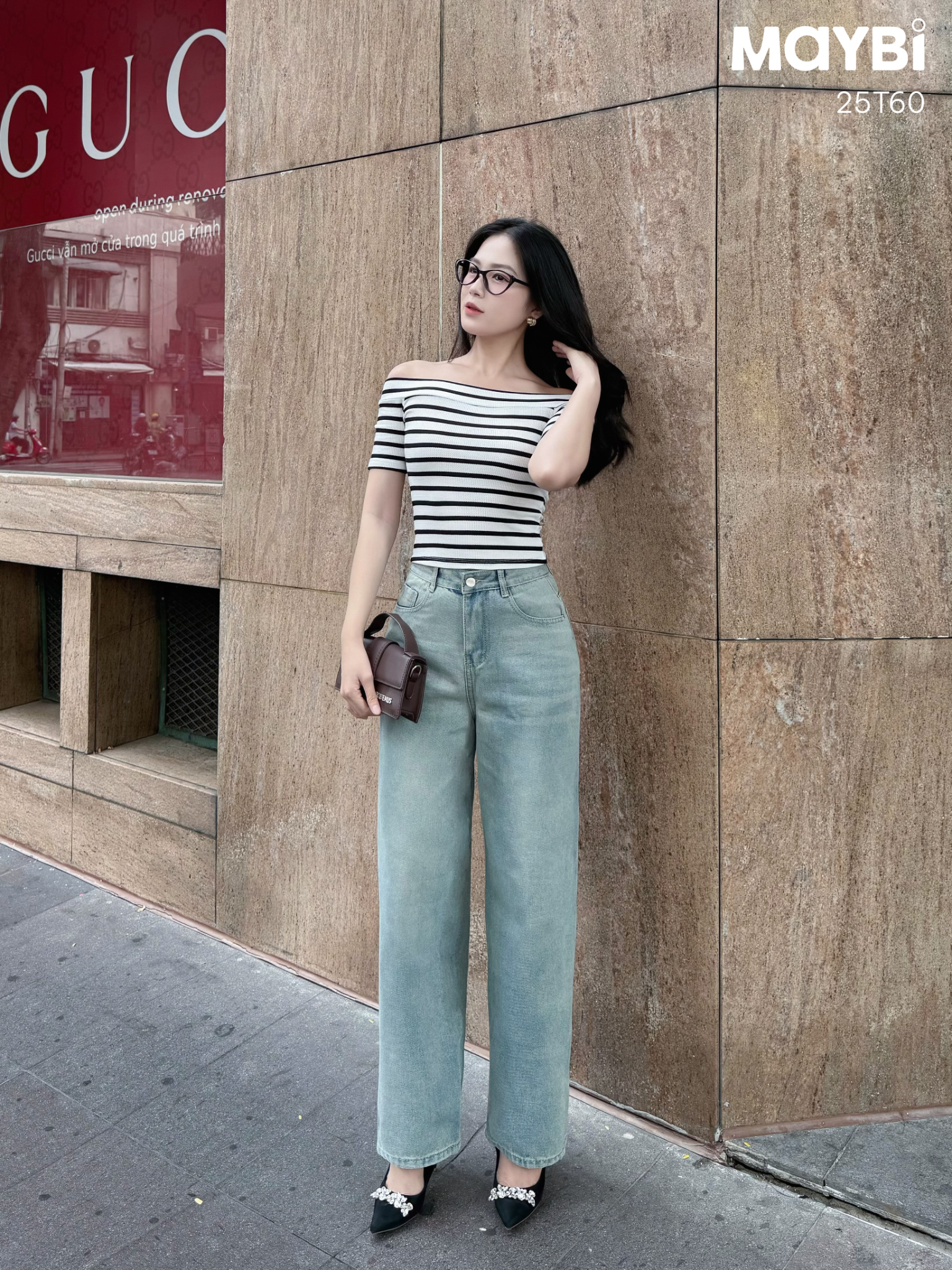 Áo kiểu ôm thun sọc trắng đen ngắn tay bẹt vai