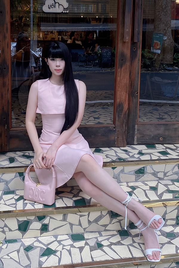 Đầm xòe pho xéo