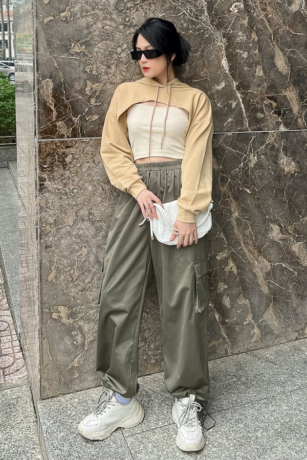 Quần dài ống rộng khaki thun túi hộp ống dây rút