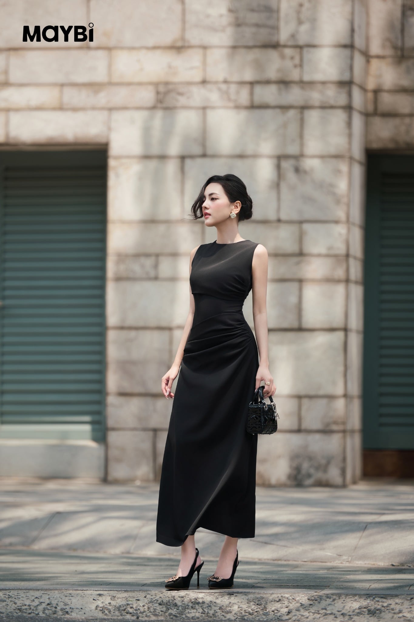 Đầm form ôm tùng A cotton thái đắp nhún kiểu dáng midi