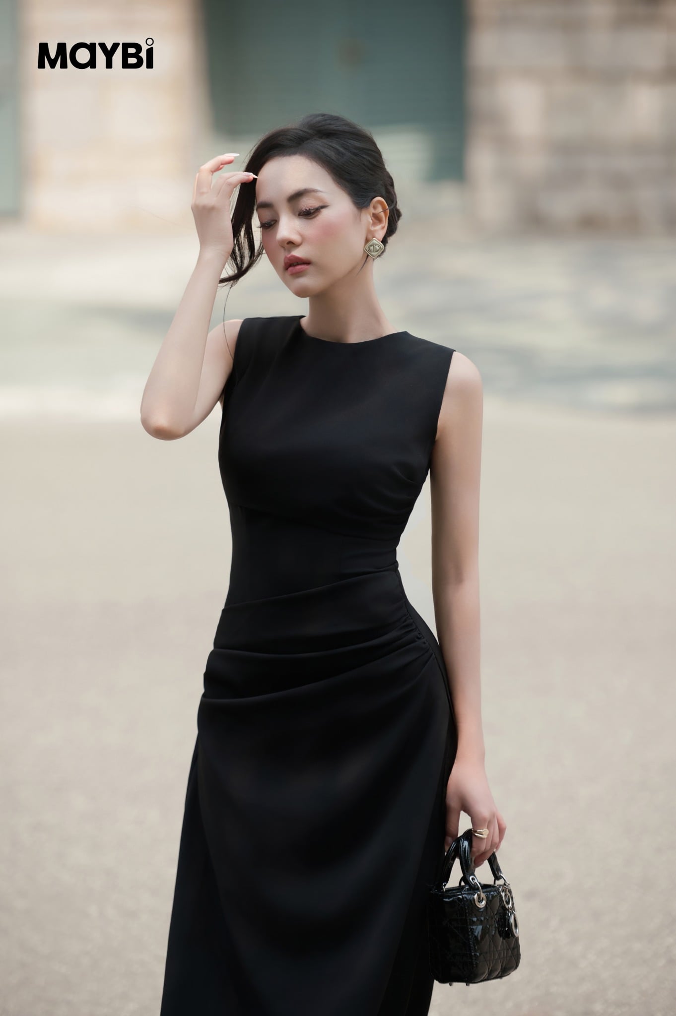 Đầm form ôm tùng A cotton thái đắp nhún kiểu dáng midi